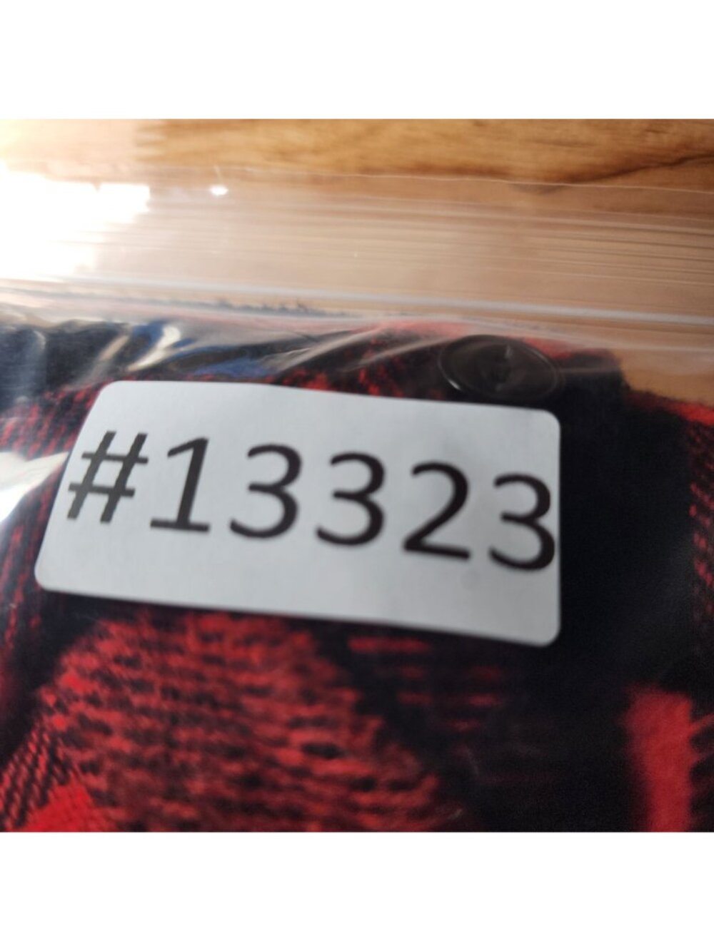 Old Navy Top Womens XXL Red Plaid Flannel The Classic Button Up Shirt *Read* - Picture 10 of 10
